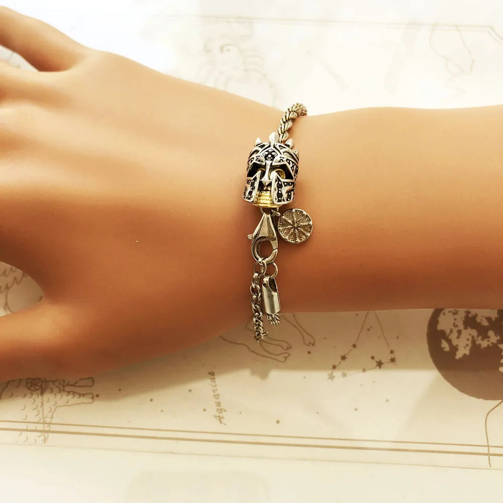 Gladiator - Bracelet torsadé en argent avec charms et tête de gladiateur