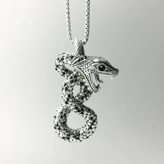 Vipère - Collier à petits maillons et pendentif serpent