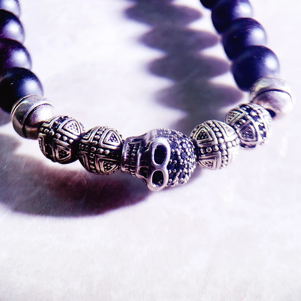 Lava - Bracelet avec Perles d'Obsidienne, Perles de Croix et Tête de mort