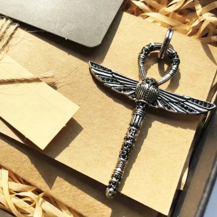 Life - Collier en argent avec un pendentif Ankh