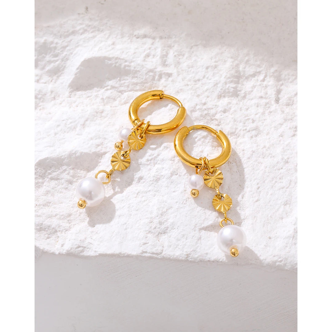 Perla - Boucles d'oreilles en acier inoxydable avec pampilles de perles baroques - Femme