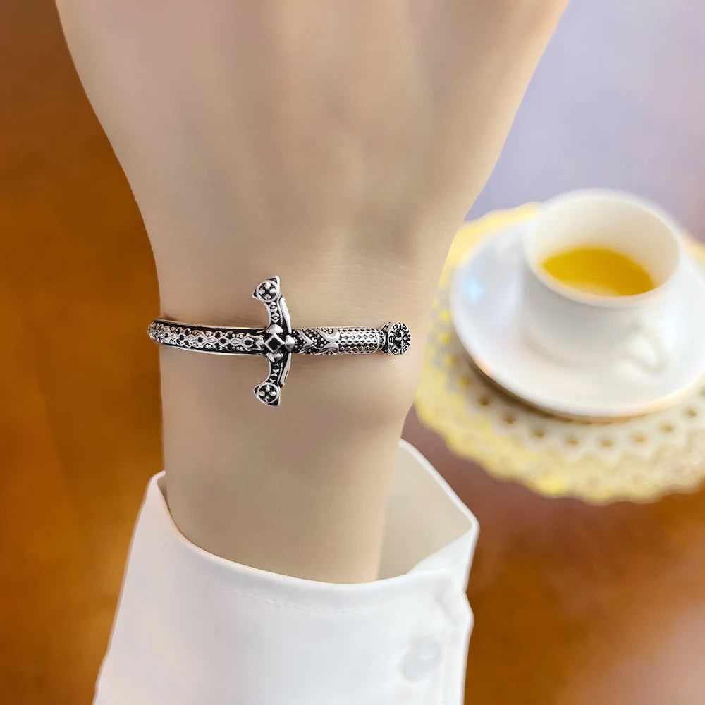 Sword - Bracelet ajustable en argent avec épée royale